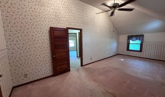 709 N St, Aurora, NE 68818