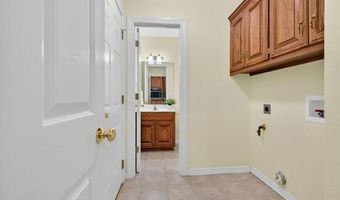 5614 Meadow Dr, Bartlesville, OK 74006