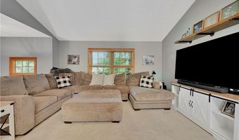 1028 Lexington Dr, Aliquippa, PA 15001