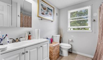 22 Compass Ln, Barnegat, NJ 08005
