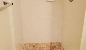 6854 SIGNATURE Cir, Alexandria, VA 22310