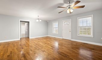100 Chestnut Dr, Barbourville, KY 40906
