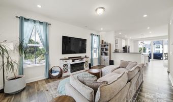 4202 Alexander View Dr 36, Charlotte, NC 28226