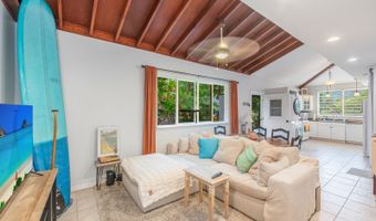 1350 Lopaka Pl, Kailua, HI 96734
