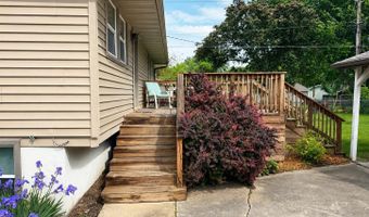 4014 Toronto St, Ames, IA 50014