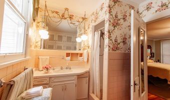 110 Hall St, Bainbridge, GA 39819