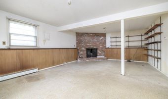 30 Tamanny Trl, Danbury, CT 06811