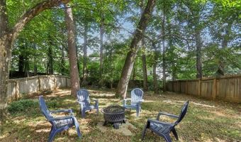 2784 White Oak Dr, Decatur, GA 30032