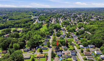 127 Highland Ave, Cumberland, RI 02864