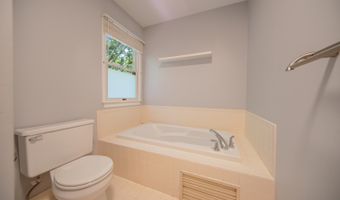 3085 N Foxridge Ct, Ann Arbor, MI 48105