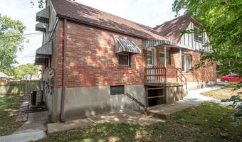 9211 Niles Pl, Affton, MO 63123