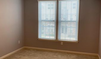 24701 BYRNE MEADOW Sq 200, Aldie, VA 20105
