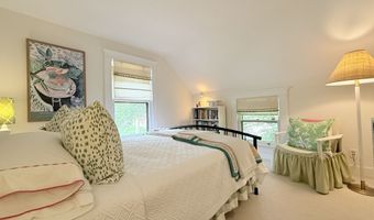 137 Main St, Chester, CT 06412