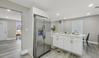 1254 DOGWOOD Rd, Arnold, MD 21012