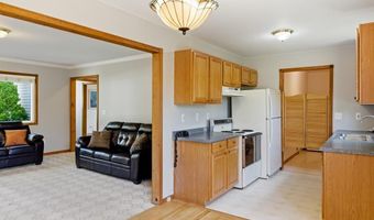 467 Dixie Blvd, Algonac, MI 48001