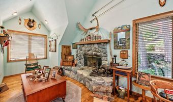 309 Granite St, Ashland, OR 97520
