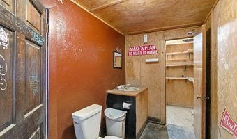 412 E Holland Ave, Alpine, TX 79830