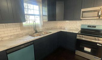 203 Lakeview Cir, Bean Station, TN 37708