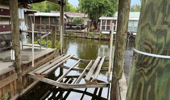 24505 SNAIL Rd, Astor, FL 32102
