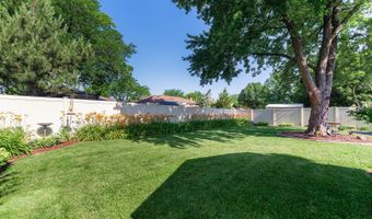 554 N Green Ridge St, Addison, IL 60101