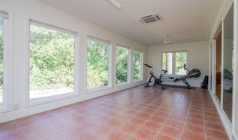 13 Dunedin Dr, Bella Vista, AR 72715