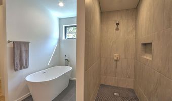 1015 Hidden Valley Dr, Glenwood Springs, CO 81601