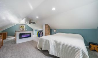 1518 E HARRIET St, Appleton, WI 54915