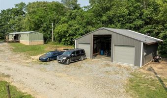 136 Martin Cemetery Rd, Beaumont, KY 42124