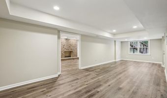 5354 Fox Hill Dr, Peachtree Corners, GA 30092