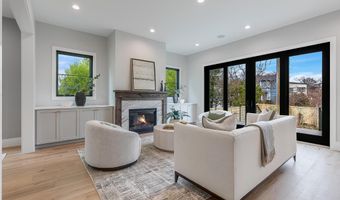 809 N KENMORE St, Arlington, VA 22201