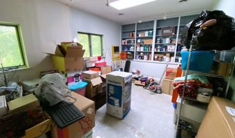 76 Mulligan Rd, Athens, OH 45701