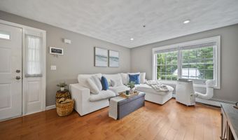 2 Taylor Mill Rd 1, Atkinson, NH 03811