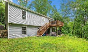 361 Long Shores Dr, Barrington, NH 03825