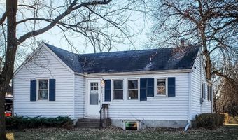 3728 Ross Rd, Ames, IA 50014