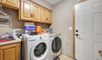 15065 Crane St NW, Andover, MN 55304