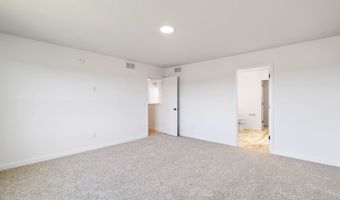 15072 Sycamore St NW, Andover, MN 55304