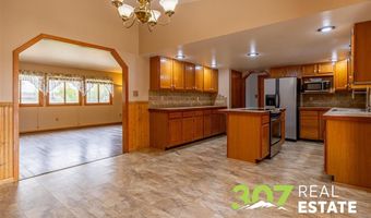 145 N 37th St, Cody, WY 82414