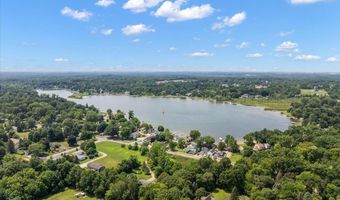 6731 Campau Lake Dr SE, Alto, MI 49302