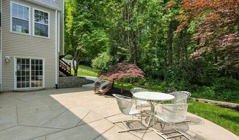 730 Mark Wesley Ln, Ballwin, MO 63021