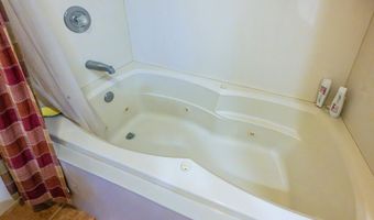 11 Apache Cir, Angel Fire, NM 87710