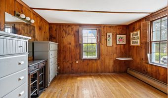 40 Uncas Rd, Clinton, CT 06413