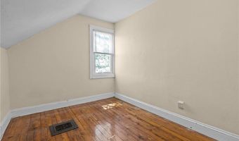 217 Bay View Ave, Cranston, RI 02905