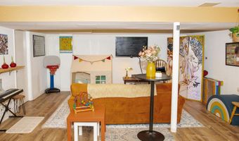 4802 HOWARD Ave, Beltsville, MD 20705