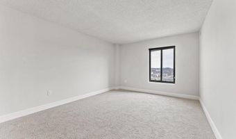 4500 S FOUR MILE RUN Dr 1113, Arlington, VA 22204