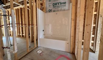 408 Redwater Trl 601, Aberdeen, NC 28315