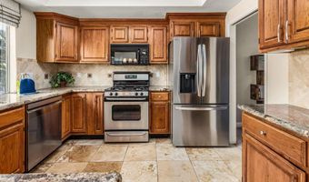 2070 Fuerte Ln, Escondido, CA 92026