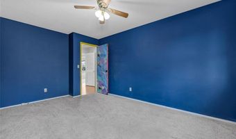 3 Newfield Ct, Ballwin, MO 63011