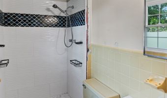 6413 NEWTON Rd, Albany, GA 31721