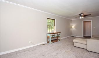 1458 CLUBVIEW Dr, Alexander City, AL 35010