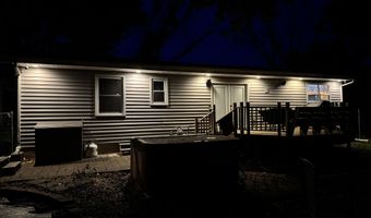 1219 Garfield Cir, Ames, IA 50014